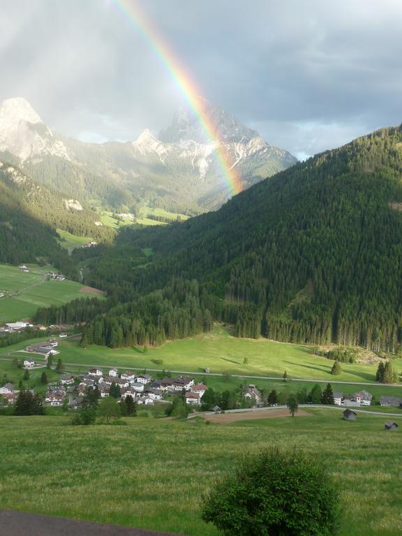 Berggasthaus Agritur Moserhof ไบรยัส ภายนอก รูปภาพ